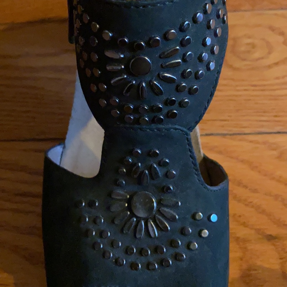 DANSKO - Picture 2 of 8
